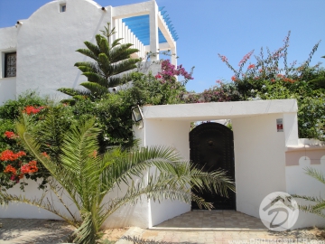 L 122 -                            Sale
                           Villa avec piscine Djerba